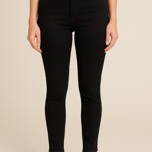 Stylish Black Skinny Pants